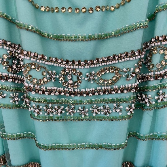 Rachel Allan Prom 2- Piece in Mint Green Size 12 Crop Top with Fishtail Bottom - Picture 8 of 9